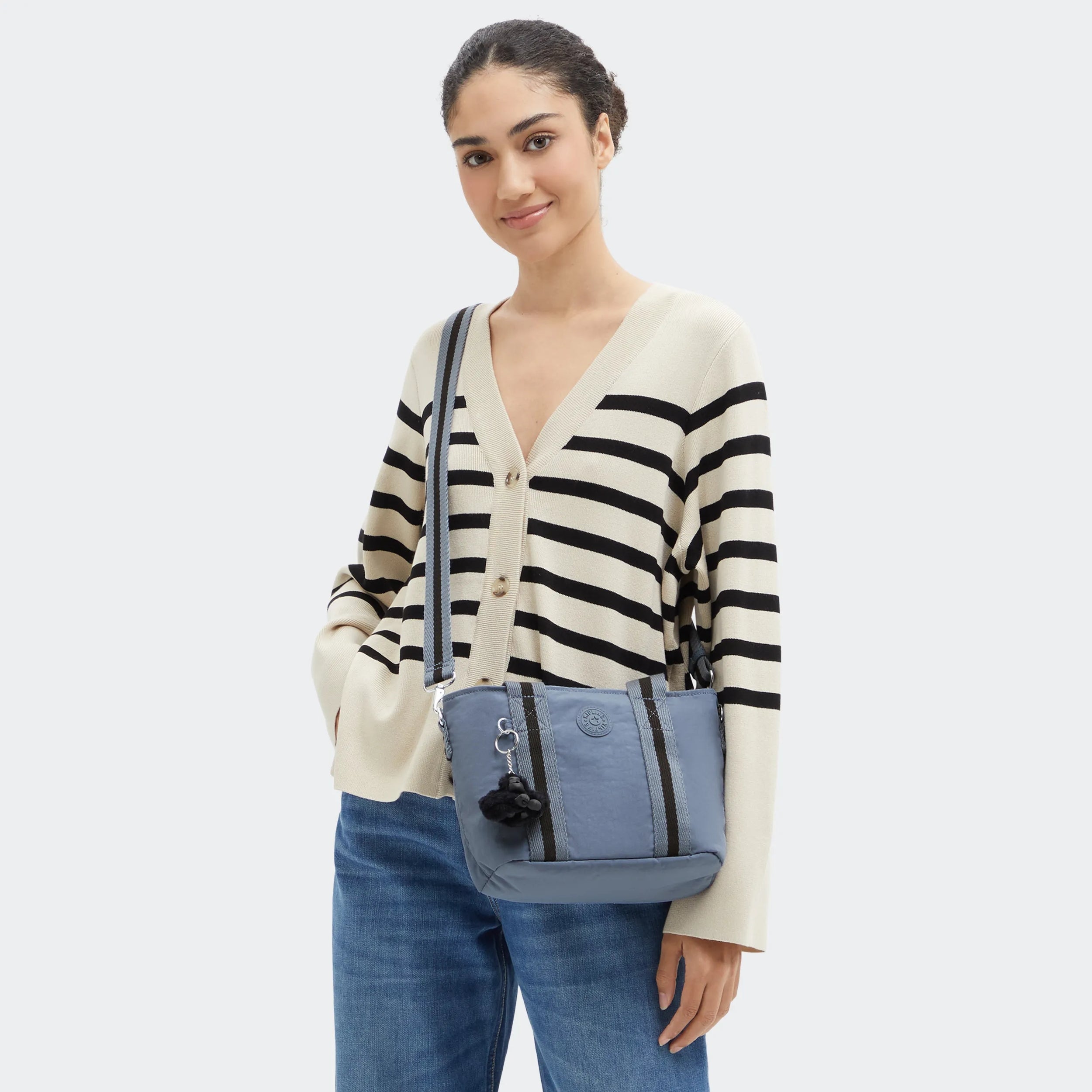 Minta Shoulder Bag - Image 8